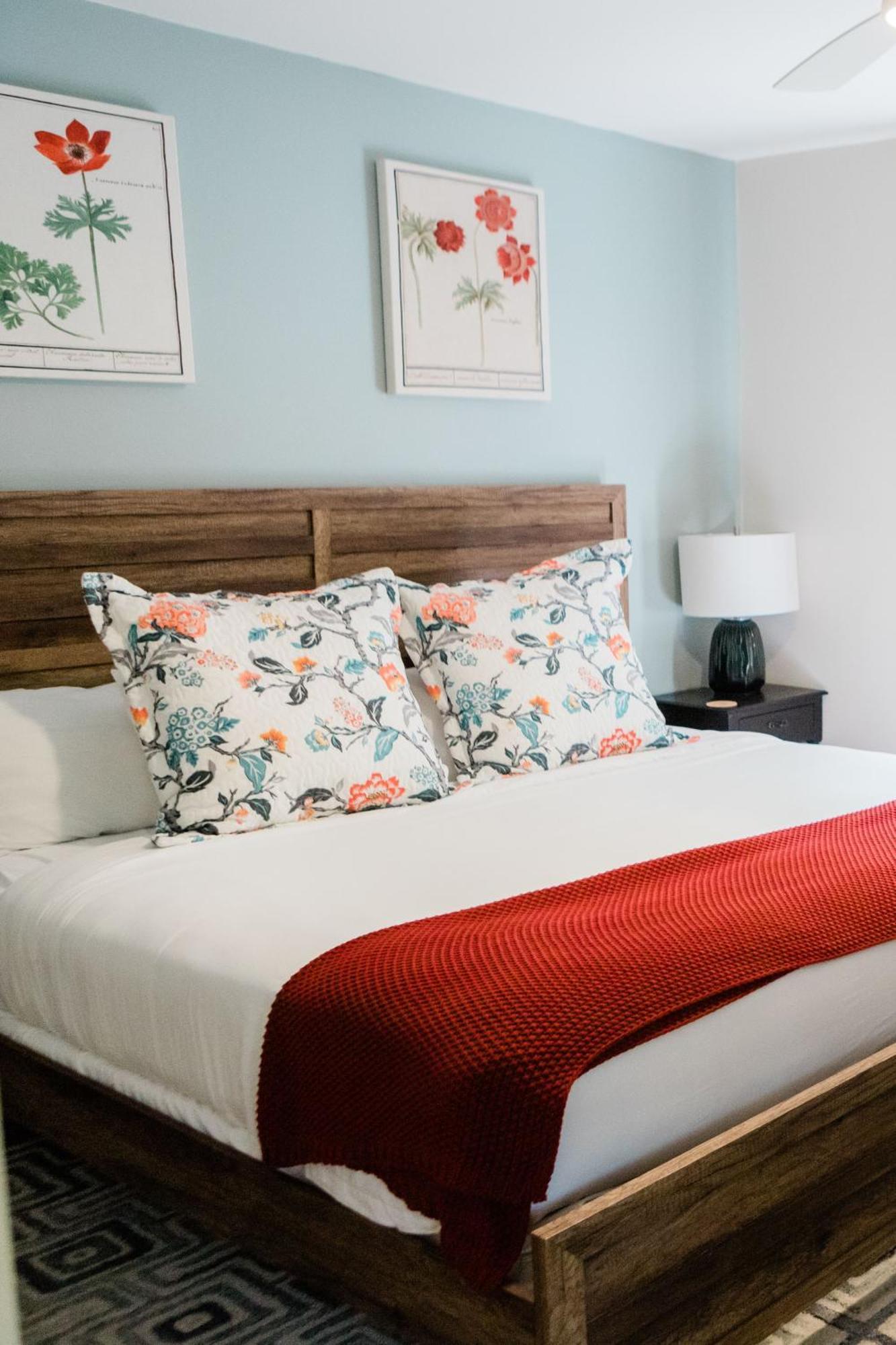 And Vineyard Hotel Dahlonega