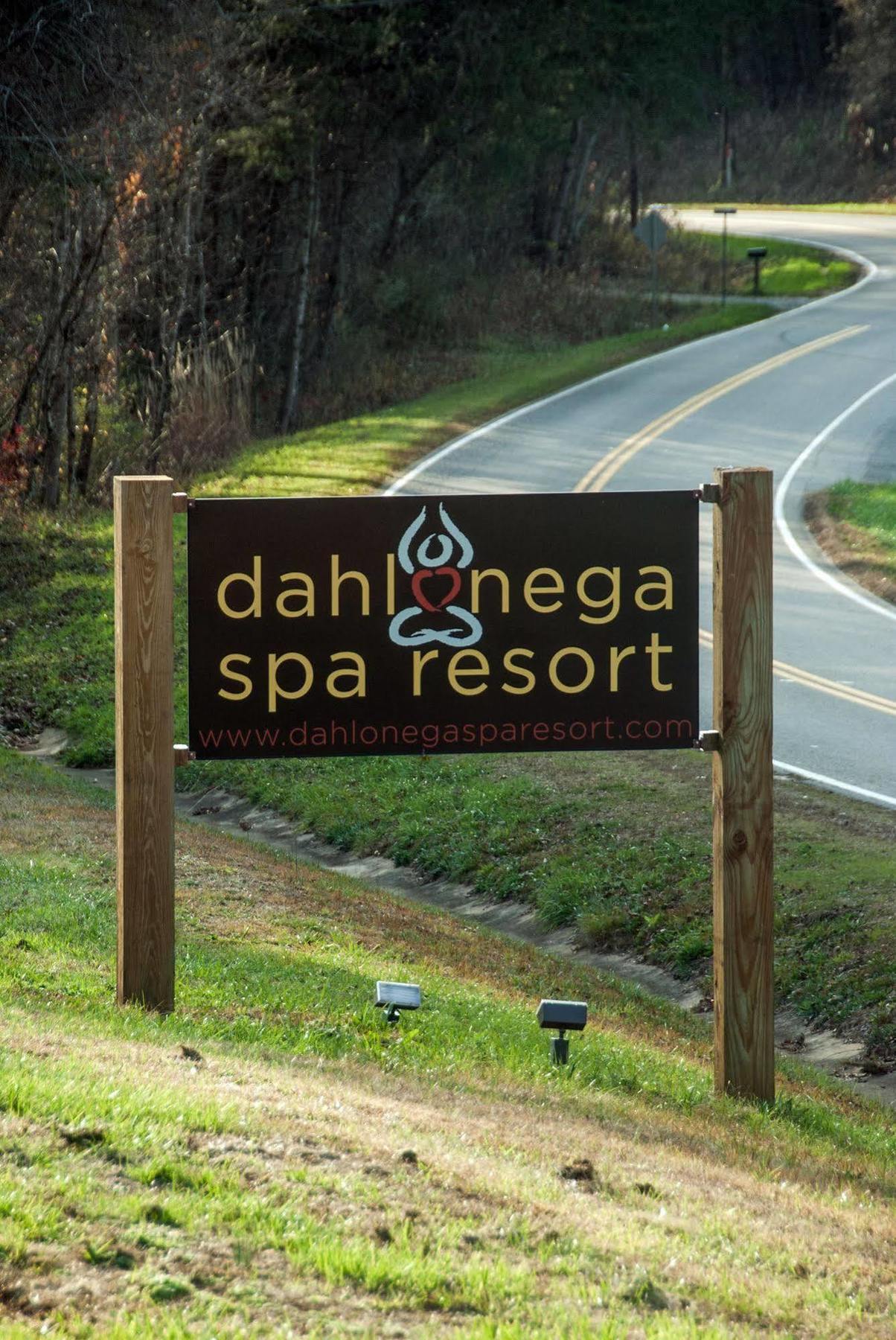 And Vineyard Dahlonega